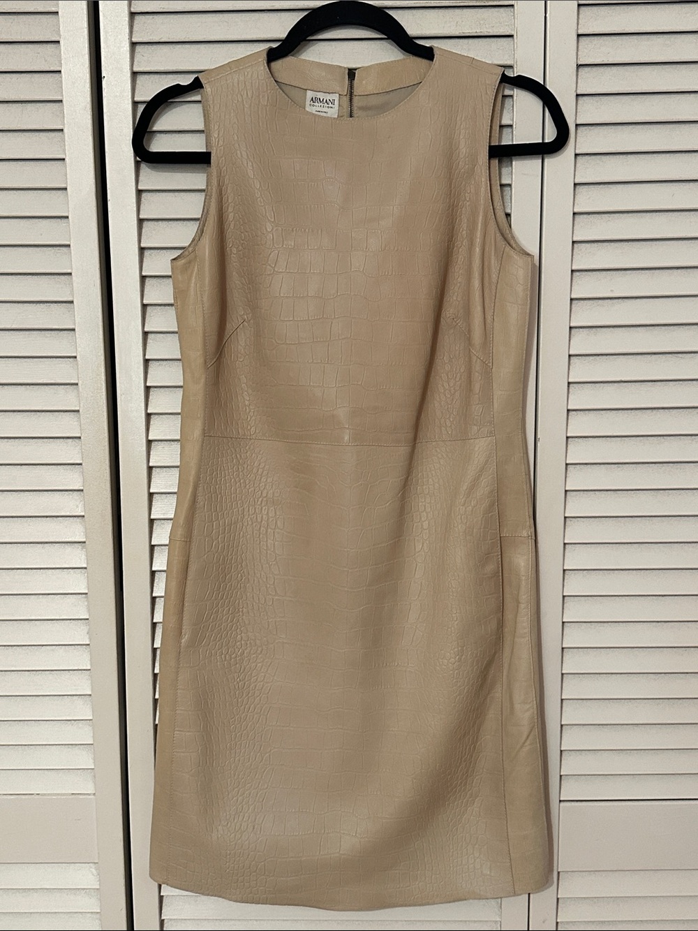 Armani Collezioni Lamb Leather Mini Shift Dress! Size 2